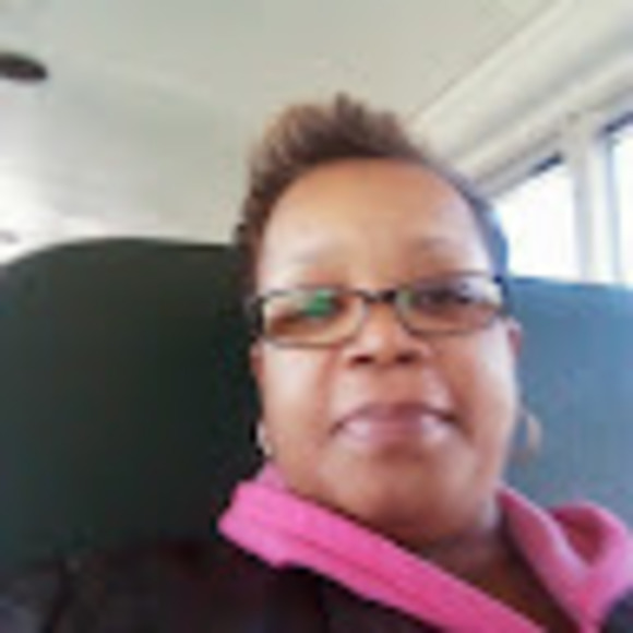 Meet your Posher, Torri - Picture 1 of 1
